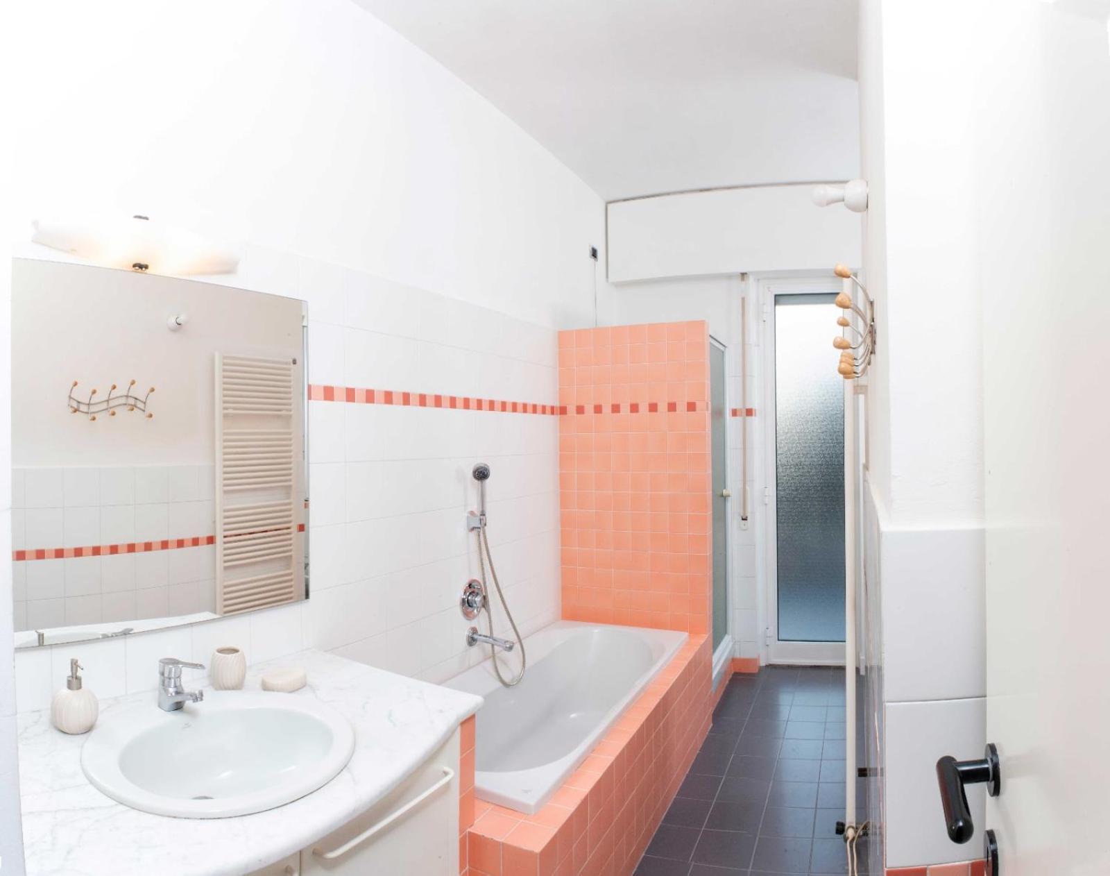 Casa Lorenza Albisola Superiore Kültér fotó